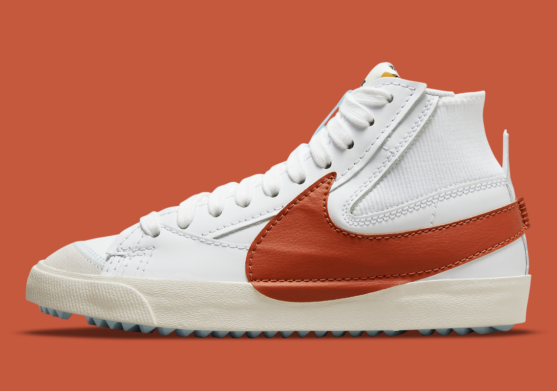 مدل Dark Russet کتانی Blazer Mid ’77 نایکی معرفی شد