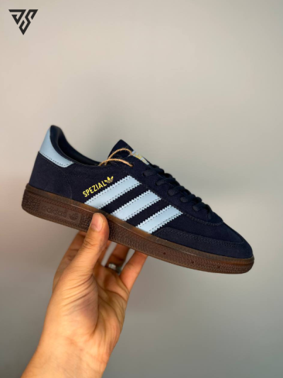 کتونی زنانه آدیداس اسپیزال ( Adidas Spezial )