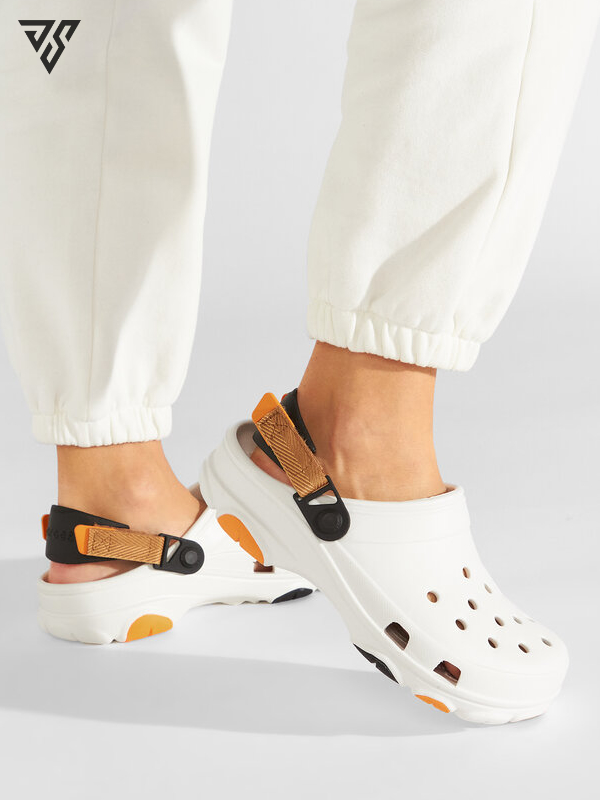 صندل زنانه کراکس آلترین Crocs All-Terrain صندل زنانه کراکس آلترین Crocs All-Terrain