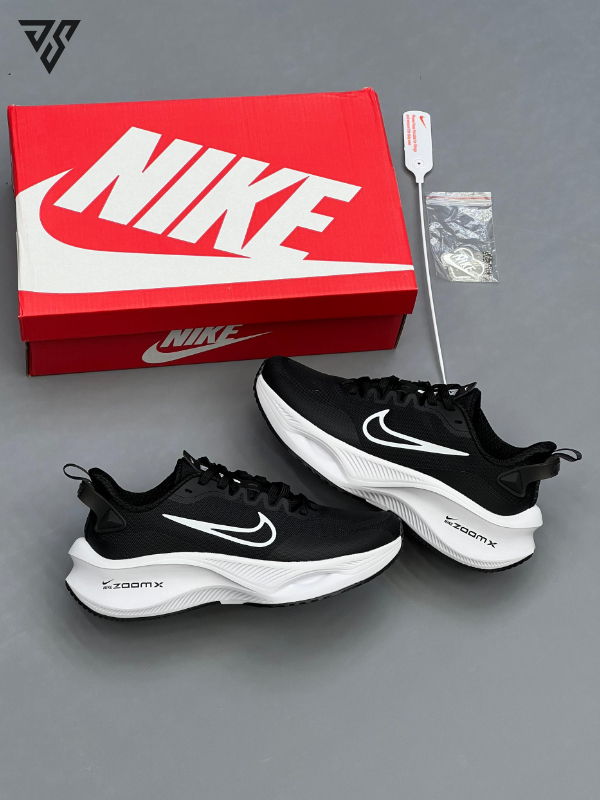 کتونی پیاده روی نایک زوم ایکس Nike Zoomx کتونی پیاده روی نایک زوم ایکس Nike Zoomx