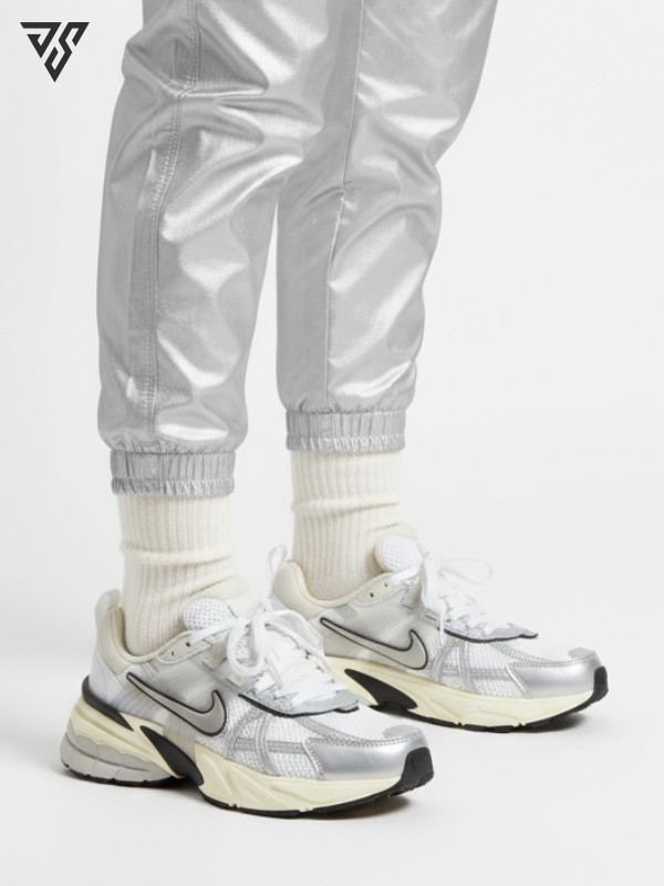 کتونی نایک وی تو کی ران ( Nike V2K Run ) کتونی نایک وی تو کی ران ( Nike V2K Run )