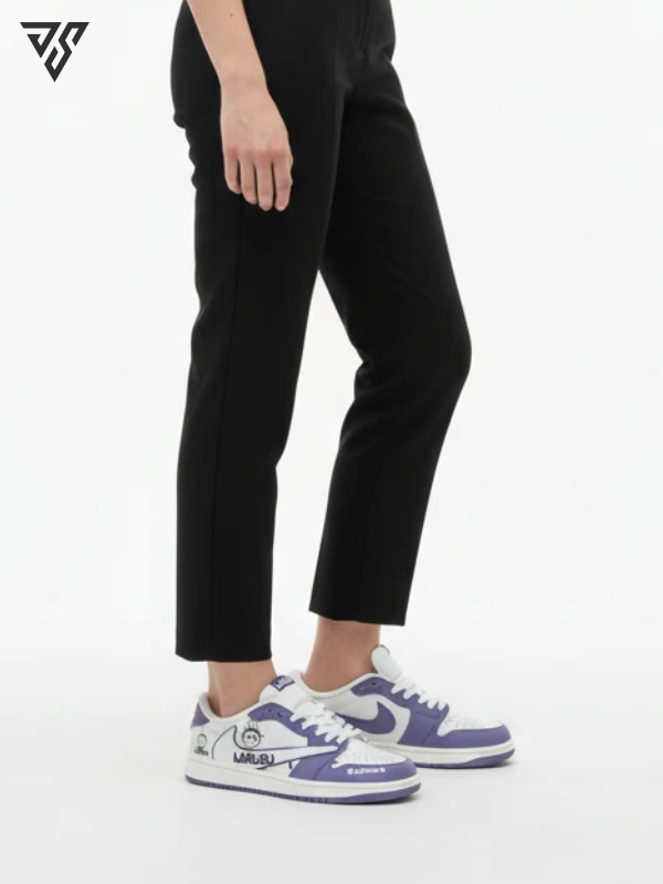 کتونی زنانه نایک ایر جردن 1 لبوبو بنفش ( Nike Air Jordan 1 Low Labubu ) کتونی زنانه نایک ایر جردن 1 لبوبو بنفش ( Nike Air Jordan 1 Low Labubu )