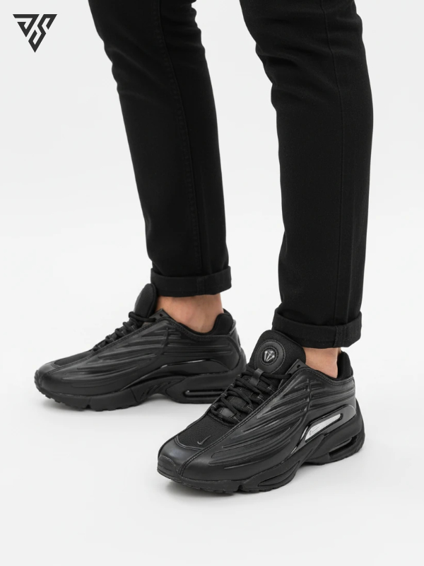 کتونی مردانه نایک نوکتا هات استپ 2 مشکی ( Nike NOCTA Hot Step 2 ) کتونی مردانه نایک نوکتا هات استپ 2 مشکی ( Nike NOCTA Hot Step 2 )