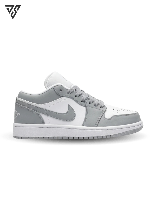 کتونی زنانه نایک ایر جردن 1 طوسی ( Nike Air Jordan 1 Low ) کتونی زنانه نایک ایر جردن 1 طوسی ( Nike Air Jordan 1 Low )