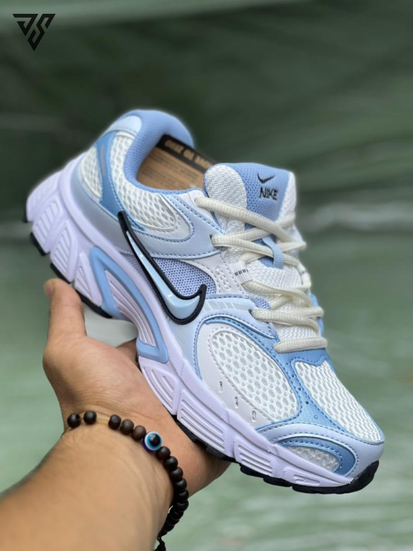کتونی زنانه نایک وی 5 رانر آبی سفید ( Nike V5 RNR ) کتونی زنانه نایک وی 5 رانر آبی سفید ( Nike V5 RNR )