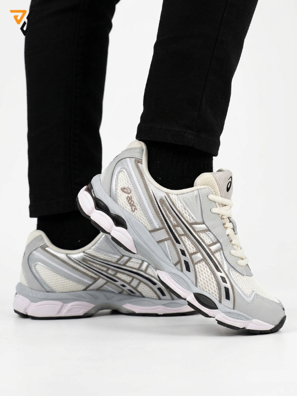 کتونی مردانه اسیکس ژل نیویورک 2055 طوسی کرمی ( Asics Gel NYC 2055 ) کتونی مردانه اسیکس ژل نیویورک 2055 طوسی کرمی ( Asics Gel NYC 2055 )