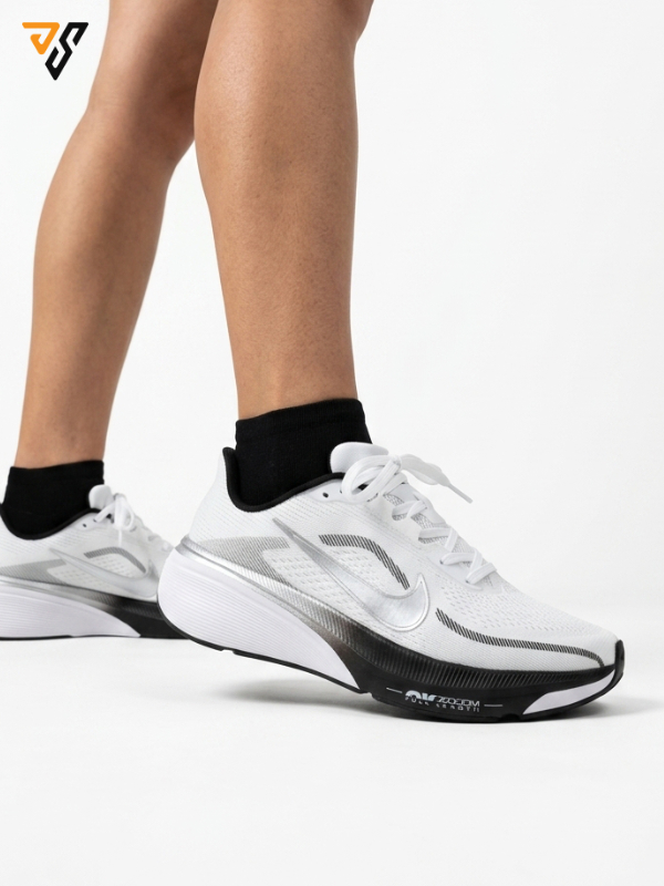 کتونی زنانه نایک پگاسوس 42 سفید مشکی ( Nike Pegasus 42 ) کتونی زنانه نایک پگاسوس 42 سفید مشکی ( Nike Pegasus 42 )